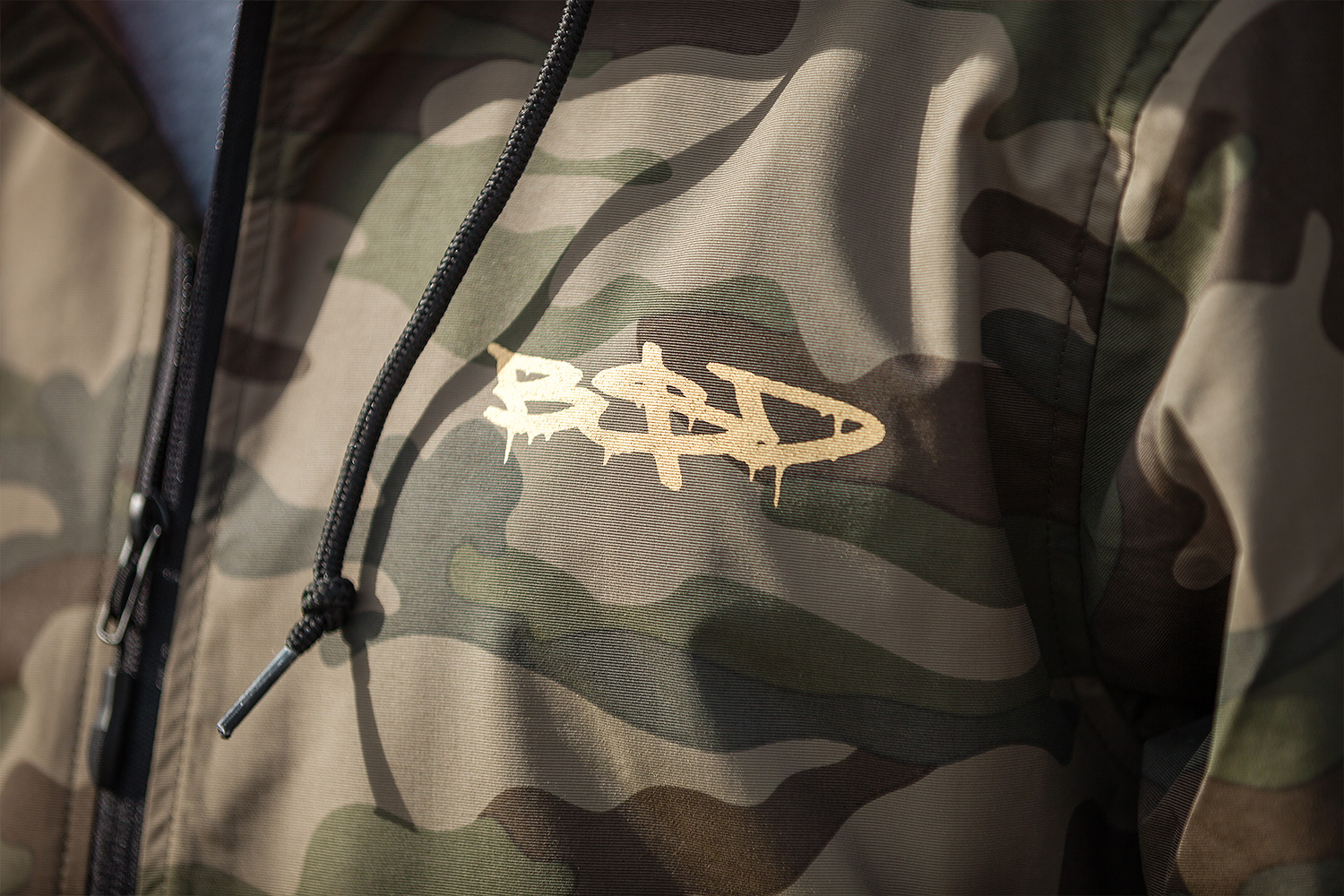 The 'Zing$' Anorak in OG camo