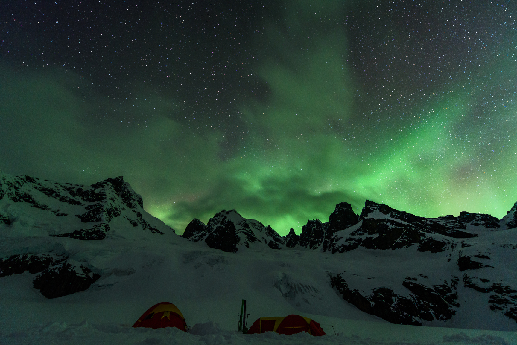 Green sky at night - copyright Fred Marmsater