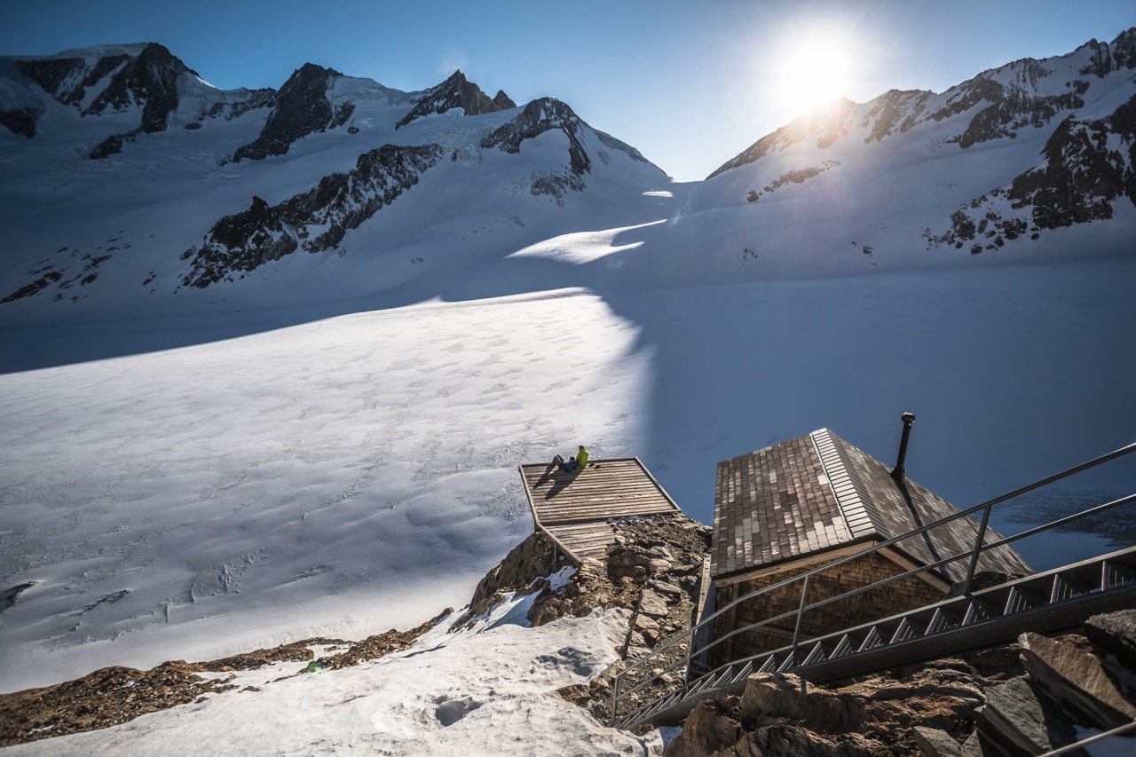 Finsteraarhornhütte, Bernese Oberland