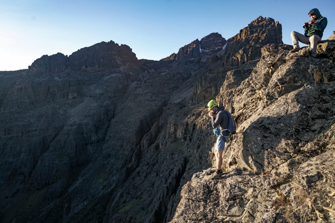 Base jump Mount Kenya